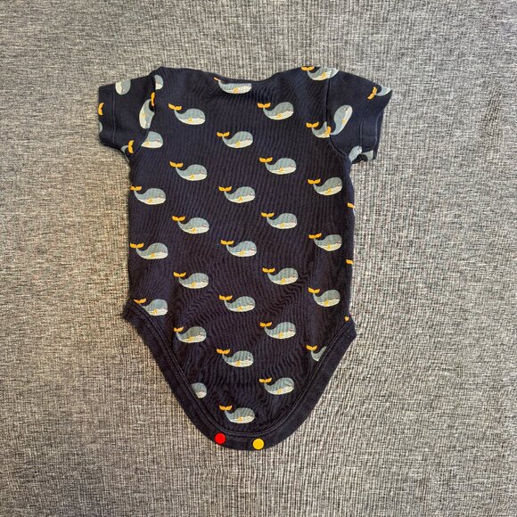 LITTLE GREEN RADICALS bundle of 2 onesies - short sleeve - size 6-9 mo - Picture 5 of 7